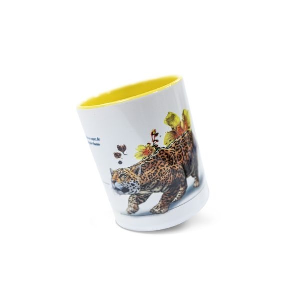 mug de jaguar con interor amarillo